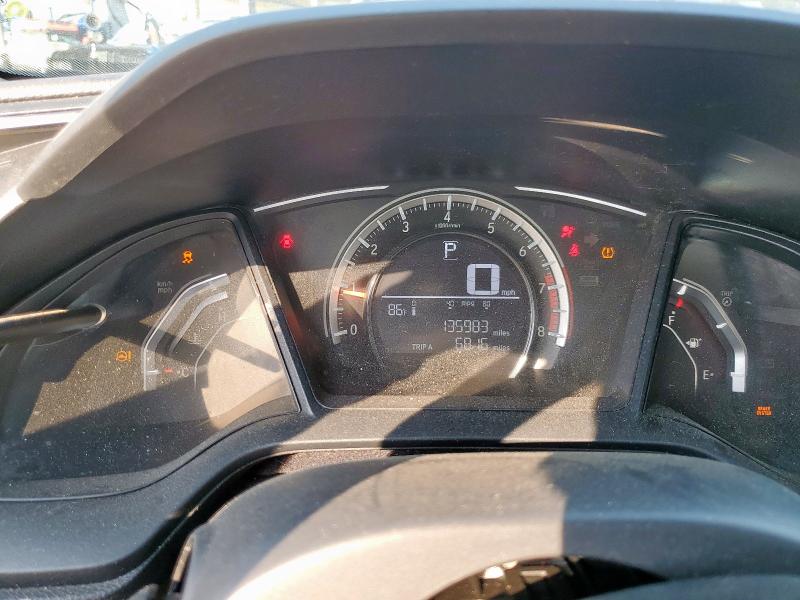 2HGFC2F59JH505615 - 2018 HONDA CIVIC LX 银色 照片 9