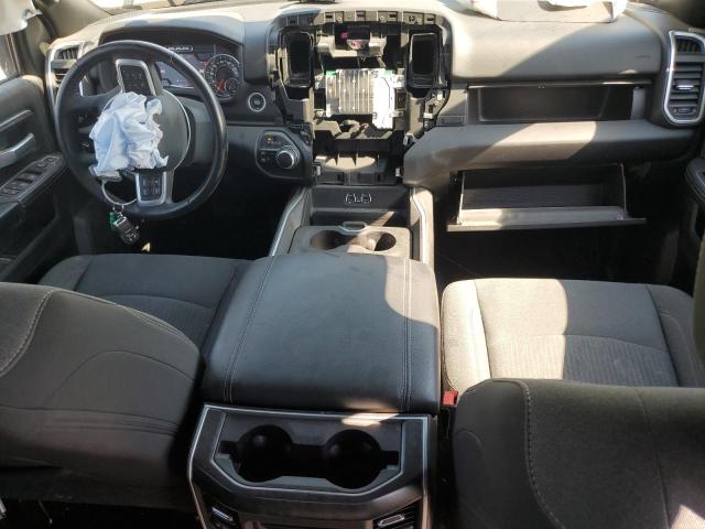 3C6UR5DJ4NG165616 - 2022 RAM 2500 BIG HORN/LONE STAR WHITE photo 8