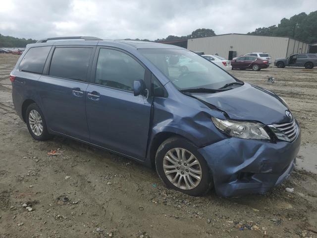 5TDYK3DC9GS751673 - 2016 TOYOTA SIENNA XLE 蓝色 照片 4