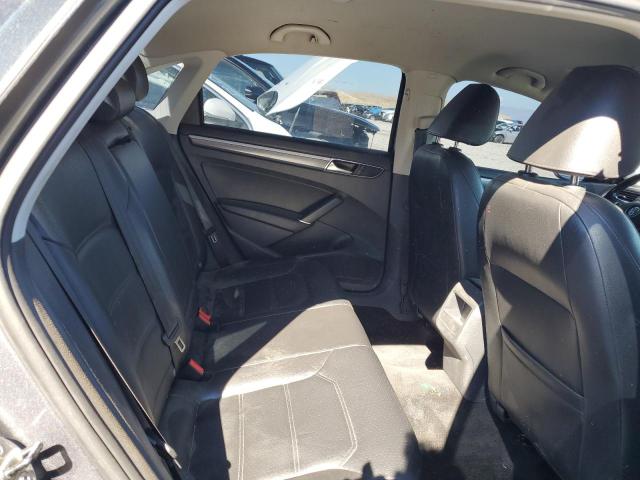 1VWDT7A32HC025449 - 2017 VOLKSWAGEN PASSAT R-LINE Boz foto 10