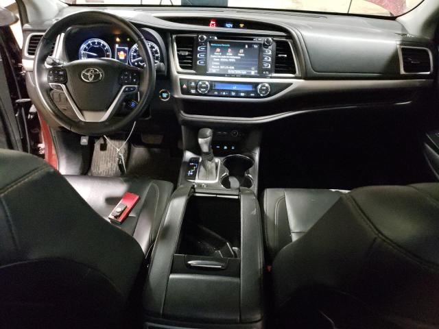 5TDJZRFH5KS945019 - 2019 TOYOTA HIGHLANDER SE ბურგუნდია ფოტო 8