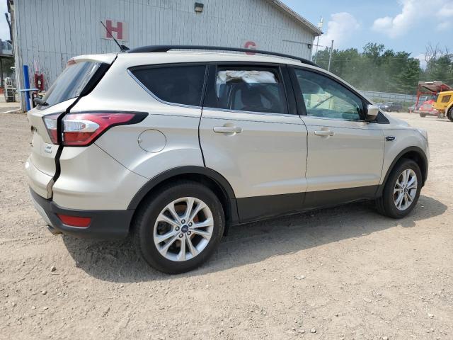 1FMCU0GD7JUC33115 - 2018 FORD ESCAPE SE BEIGE photo 3