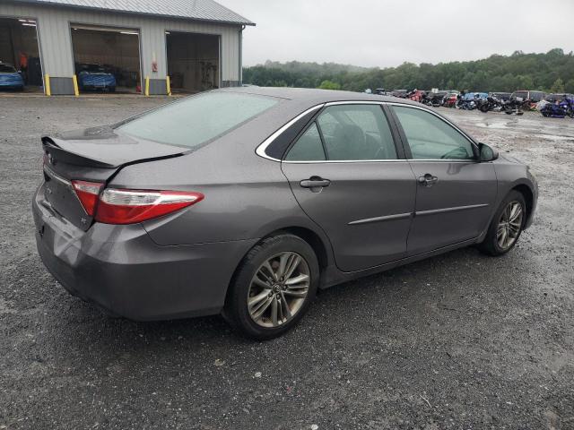 4T1BF1FK0HU335877 - 2017 TOYOTA CAMRY LE GRAY photo 3