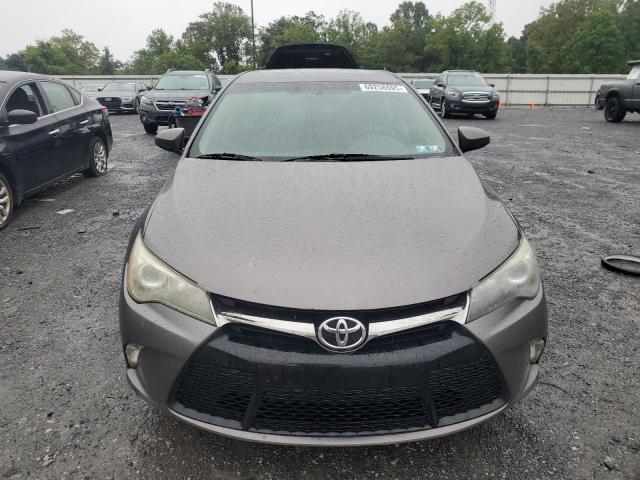 4T1BF1FK0HU335877 - 2017 TOYOTA CAMRY LE GRAY photo 5