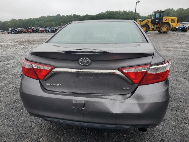 4T1BF1FK0HU335877 - 2017 TOYOTA CAMRY LE GRAY photo 6