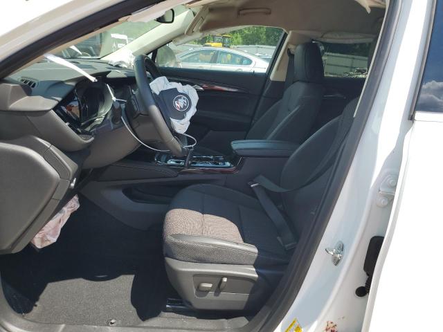 LRBAZLR4XND165392 - 2022 BUICK ENVISION PREFERRED WHITE photo 7