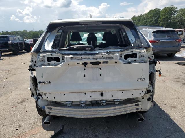 JTMP1RFV8KD043712 - 2019 TOYOTA RAV4 XLE WHITE photo 6
