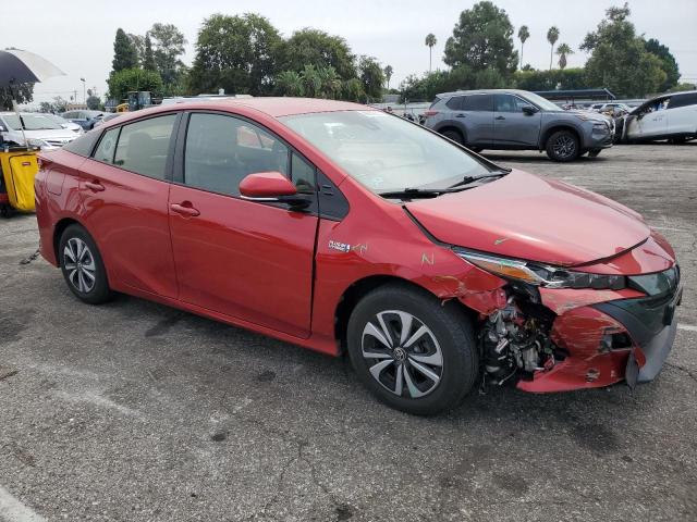 JTDKARFP2H3051265 - 2017 TOYOTA PRIUS PRIM RED photo 4