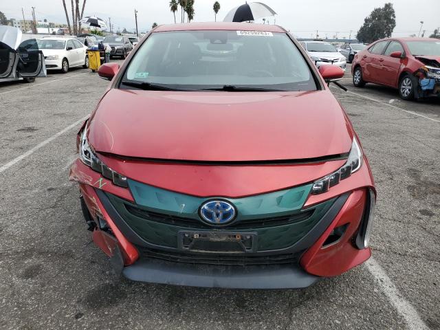 JTDKARFP2H3051265 - 2017 TOYOTA PRIUS PRIM RED photo 5