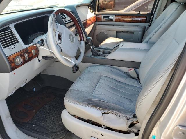 5LMFU27RX4LJ27558 - 2004 LINCOLN NAVIGATOR 银色 照片 7