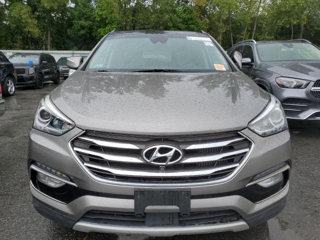 5XYZWDLA3JG504104 - 2018 HYUNDAI SANTA FE S Grau Foto 5