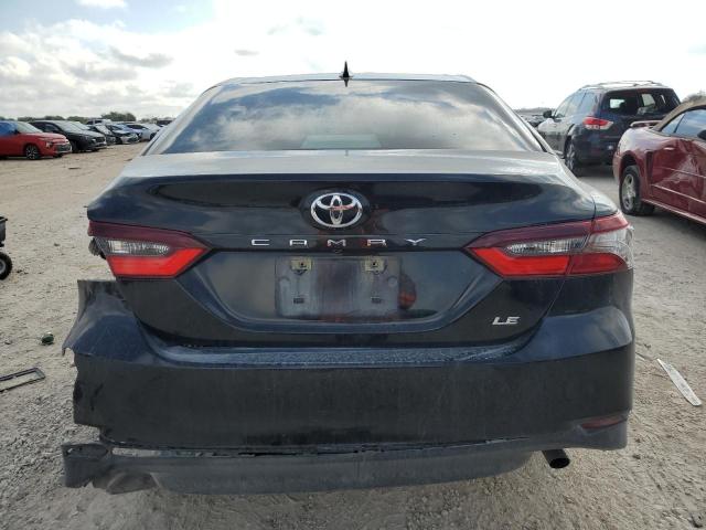 4T1C11AK1NU694256 - 2022 TOYOTA CAMRY LE BLACK photo 6