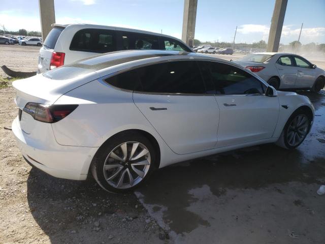 5YJ3E1EA9KF466388 - 2019 TESLA MODEL 3 WHITE photo 3