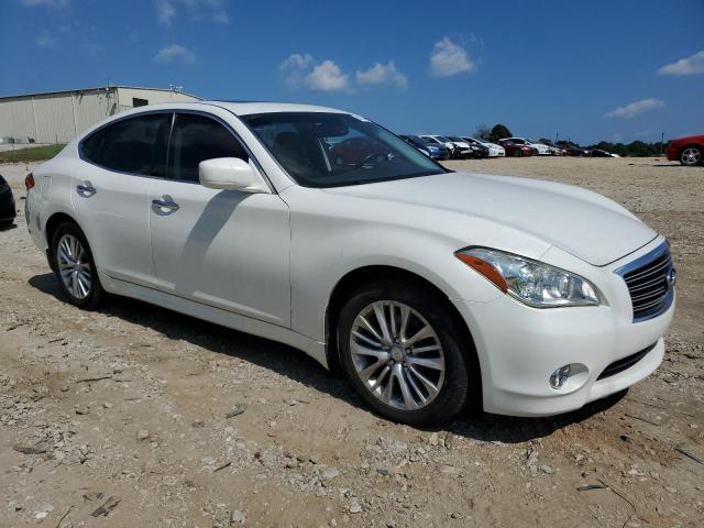 JN1AY1AR0BM570742 - 2011 INFINITI M56 X WHITE photo 4