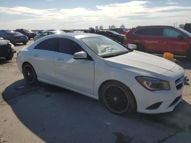 WDDSJ4EB3EN156301 - 2014 MERCEDES-BENZ CLA 250 WHITE photo 4