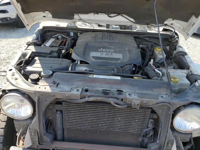 1C4BJWEG5CL159792 - 2012 JEEP WRANGLER U SAHARA WHITE photo 12