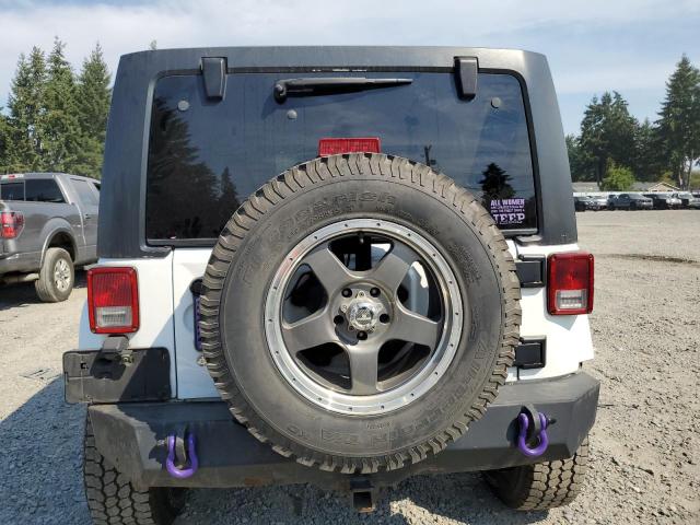 1C4BJWEG5CL159792 - 2012 JEEP WRANGLER U SAHARA WHITE photo 6