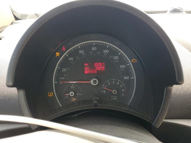 3VWRW3AL1AM009303 - 2010 VOLKSWAGEN NEW BEETLE 奶油色 照片 9