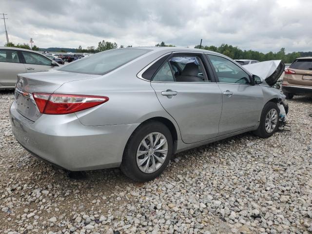 4T1BF1FK0FU113286 - 2015 TOYOTA CAMRY LE SILVER photo 3
