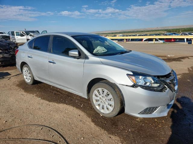 3N1AB7AP5JY215130 - 2018 NISSAN SENTRA S SILVER photo 4