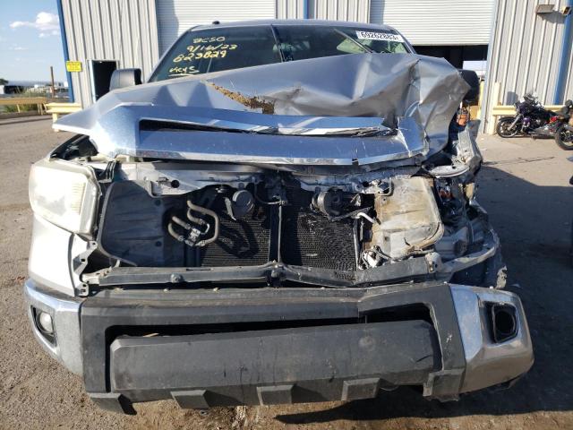 5TFUW5F14FX449369 - 2015 TOYOTA TUNDRA DOUBLE CAB SR/SR5 SILVER photo 5