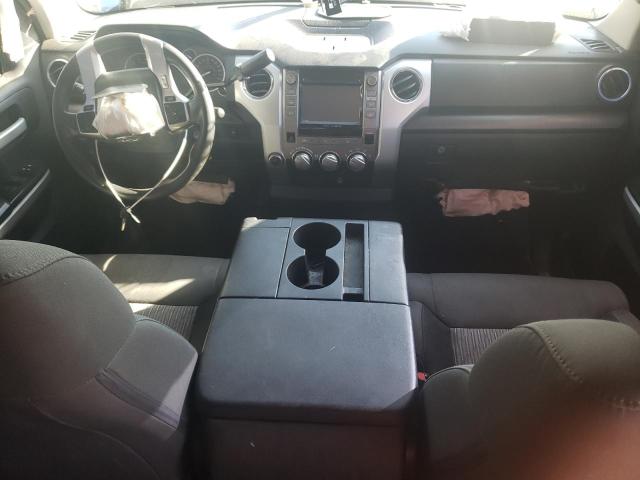 5TFUW5F14FX449369 - 2015 TOYOTA TUNDRA DOUBLE CAB SR/SR5 SILVER photo 8