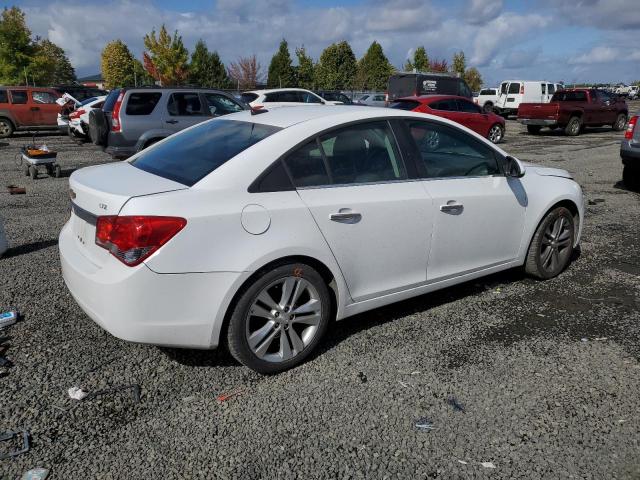 1G1PG5SB3D7106227 - 2013 CHEVROLET CRUZE LTZ WHITE photo 3