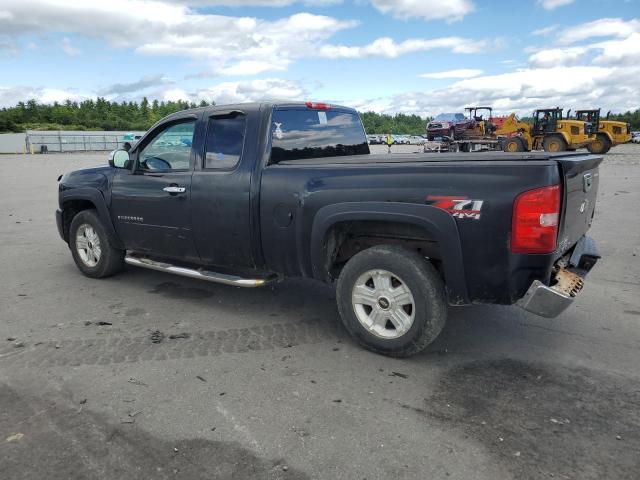 1GCRKSE32BZ249768 - 2011 CHEVROLET SILVERADO K1500 LT BLACK photo 2