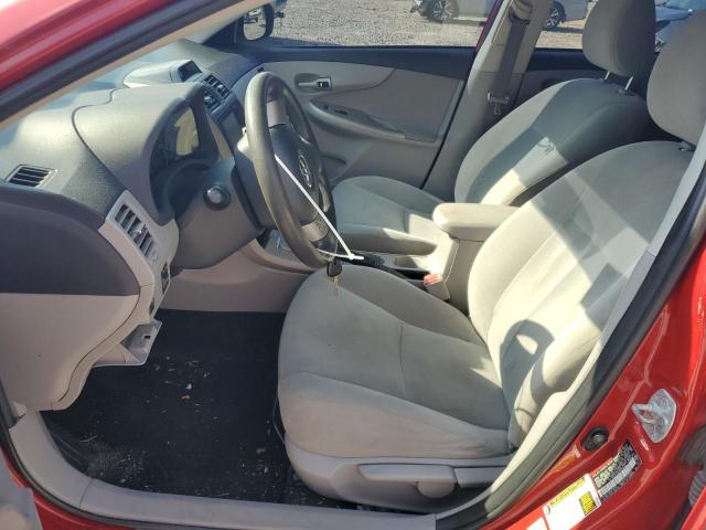2T1BU4EE8DC002938 - 2013 TOYOTA COROLLA BASE RED photo 7