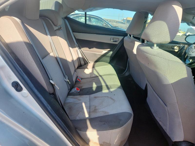 5YFBURHE7KP928141 - 2019 TOYOTA COROLLA LE L SILVER photo 10