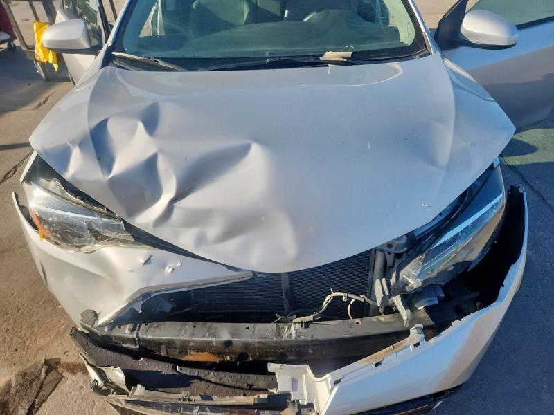 5YFBURHE7KP928141 - 2019 TOYOTA COROLLA LE L SILVER photo 11