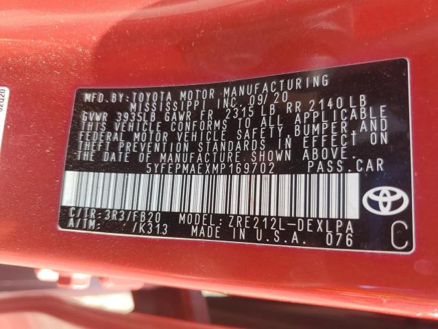 5YFEPMAEXMP169702 - 2021 TOYOTA COROLLA LE RED photo 12