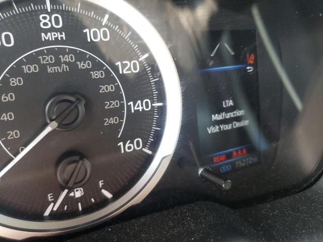 5YFEPMAEXMP169702 - 2021 TOYOTA COROLLA LE RED photo 9