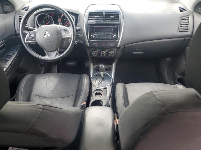 4A4AP3AU5EE010108 - 2014 MITSUBISHI OUTLANDER ES BLACK photo 8