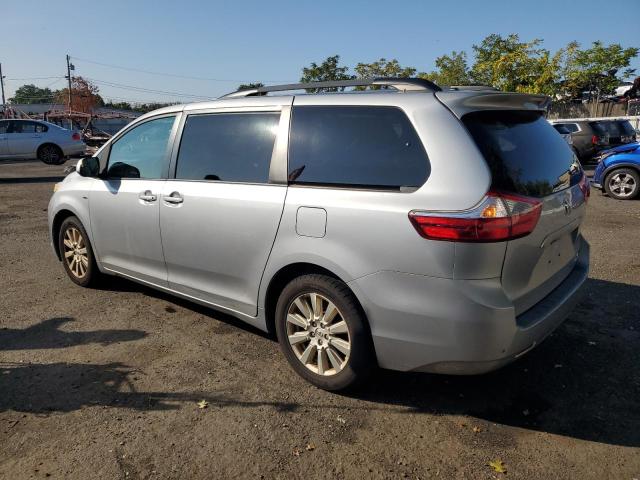 5TDJZ3DC8HS176643 - 2017 TOYOTA SIENNA LE SILVER photo 2