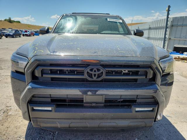 JTEVA5BR7S5017259 - 2025 TOYOTA 4RUNNER SR5 CHARCOAL photo 5