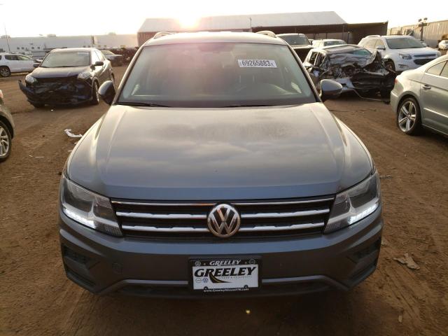 3VV2B7AXXKM143398 - 2019 VOLKSWAGEN TIGUAN SE GRAY photo 5