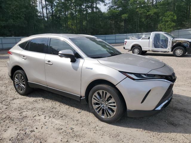 JTEAAAAH0MJ064112 - 2021 TOYOTA VENZA LE SILVER photo 4