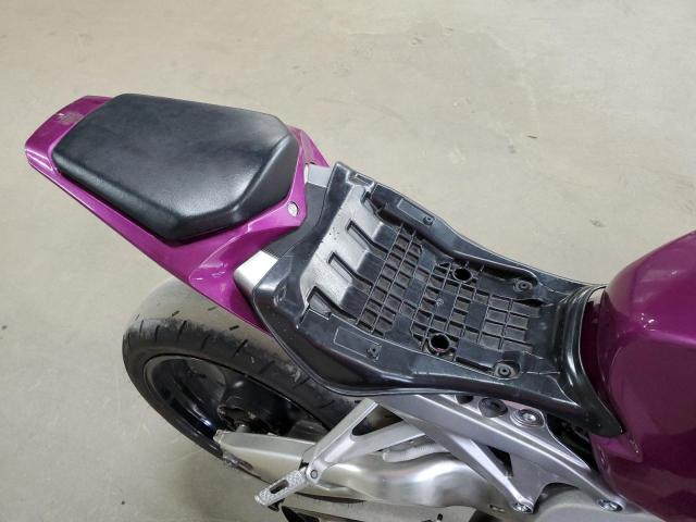 JH2SC5912BK300078 - 2011 HONDA CBR1000 RR PURPLE photo 6