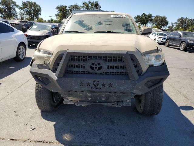 3TMAZ5CN0HM043373 - 2017 TOYOTA TACOMA DOUBLE CAB თაფლისფერი ფოტო 5