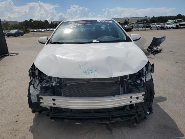 5YFB4MDE8PP062613 - 2023 TOYOTA COROLLA LE თეთრი ფოტო 5