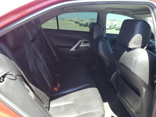 4T1BF3EK0BU730033 - 2011 TOYOTA CAMRY BASE RED photo 10