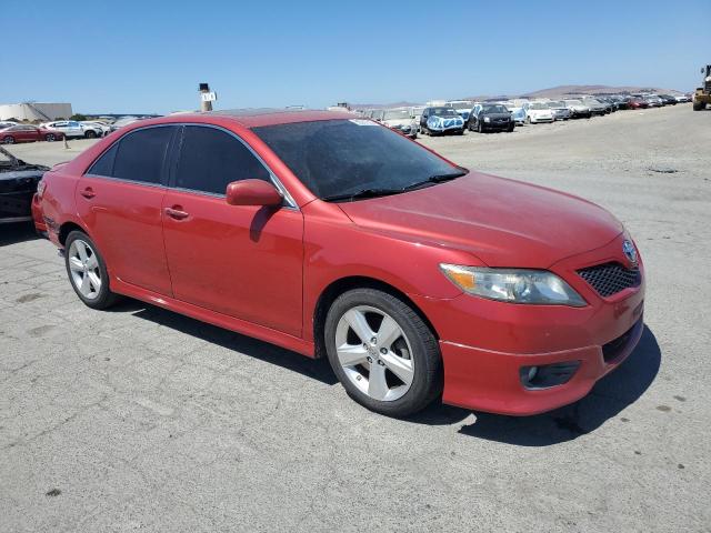4T1BF3EK0BU730033 - 2011 TOYOTA CAMRY BASE RED photo 4