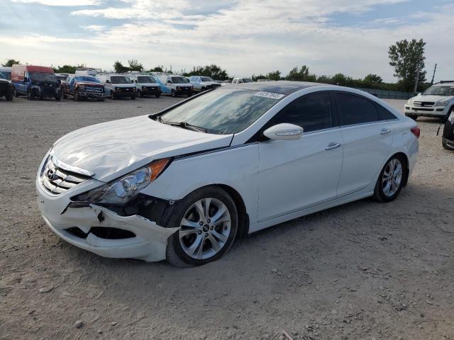 2013 HYUNDAI SONATA SE, 