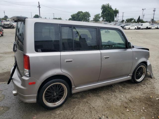 JTLKT324X64101005 - 2006 TOYOTA SCION XB GRAY photo 3