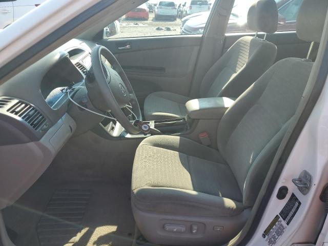 4T1BE32K75U023538 - 2005 TOYOTA CAMRY LE WHITE photo 7