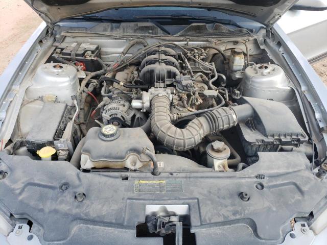 1ZVBP8AN2A5128710 - 2010 FORD MUSTANG SILVER photo 11
