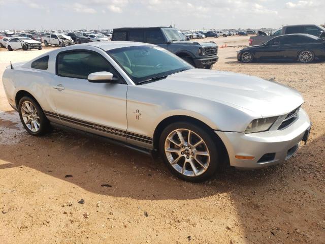 1ZVBP8AN2A5128710 - 2010 FORD MUSTANG SILVER photo 4