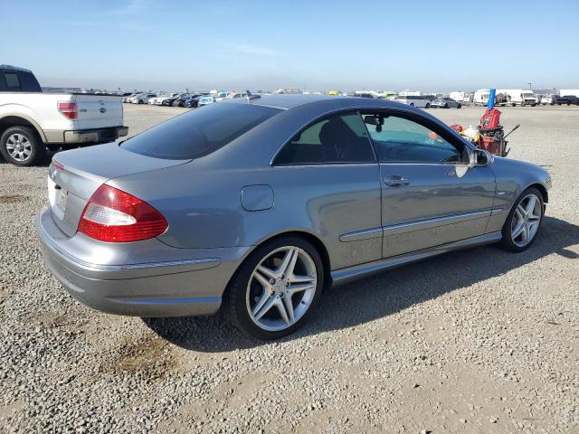 WDBTJ56H69F267074 - 2009 MERCEDES-BENZ CLK 350 SILVER photo 3