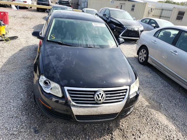 WVWAK73C48P128855 - 2008 VOLKSWAGEN PASSAT KOMFORT BLACK photo 5